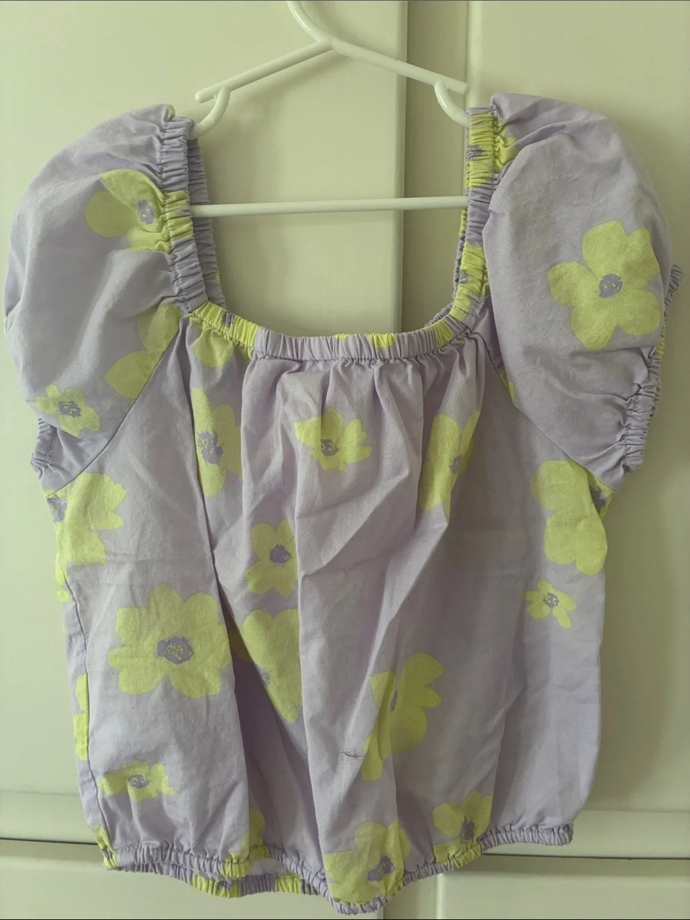 GAP Lilac Puff-Sleeve Crop Top with Yellow Floral Print